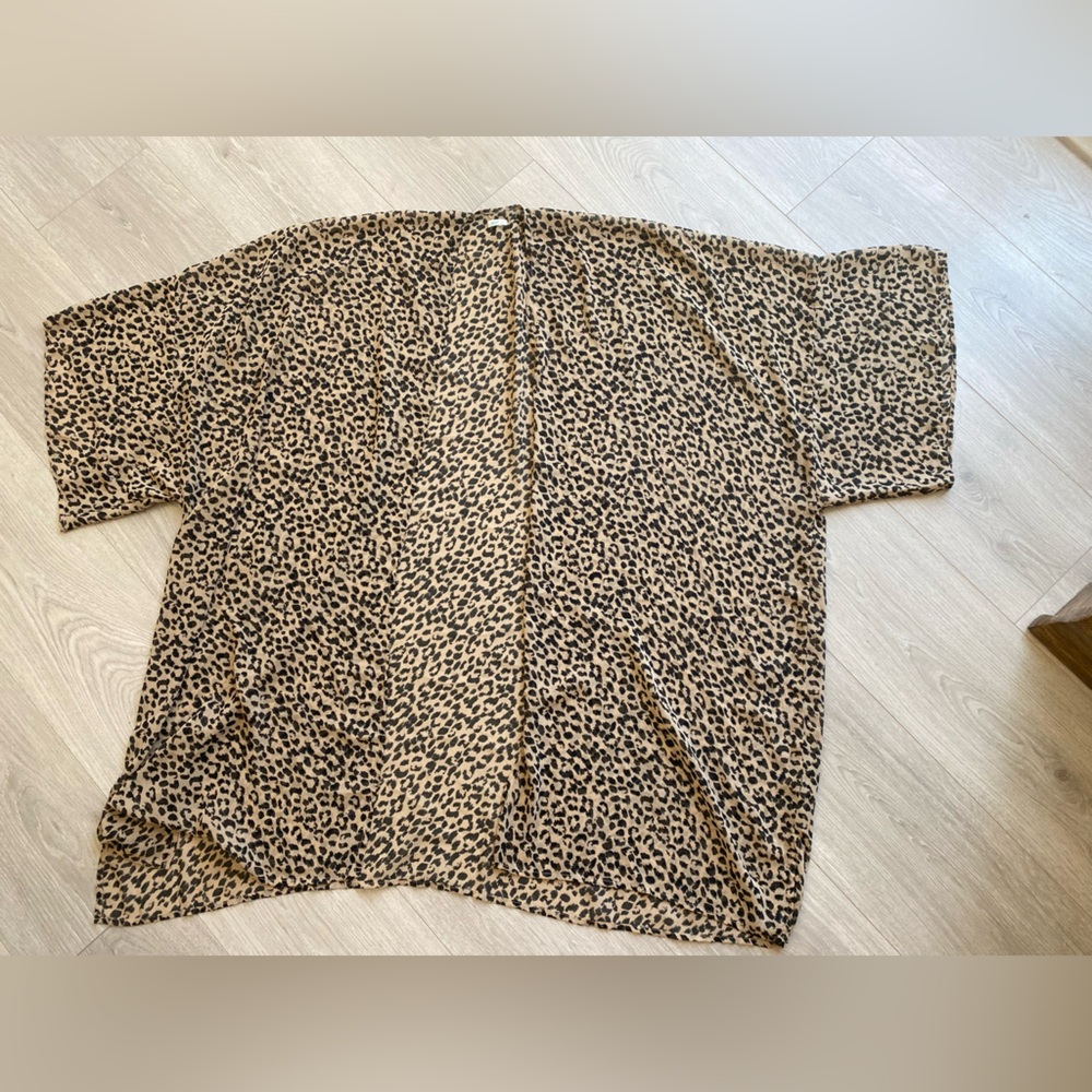 Aerie- Leopard Print bathing suit cover-up